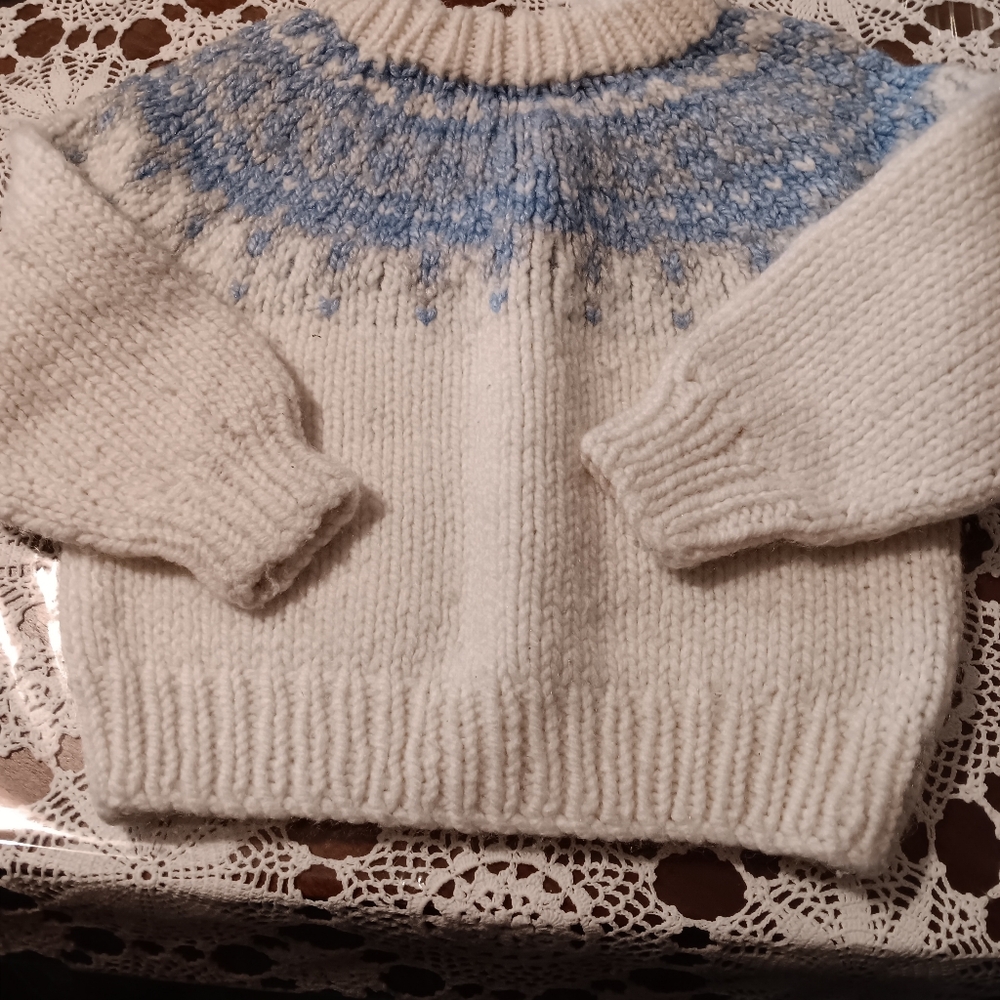 Handmade  For Age 1 yr  To 2 Yrs old     sweater